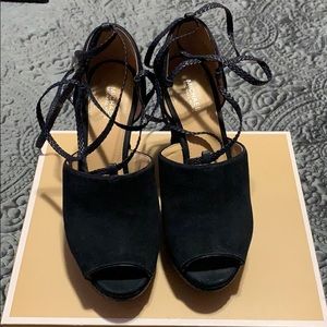 Michael Kors (Hastings Wedge) Sandals